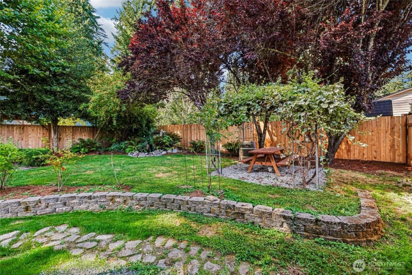 Property photo for 13530 Meridian Avenue S, Everett photo 33