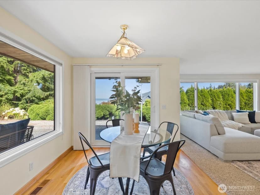 Property photo for 5032 Narbeck Avenue, Everett photo 15