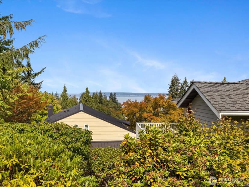 Property photo for 5032 Narbeck Avenue, Everett photo 34