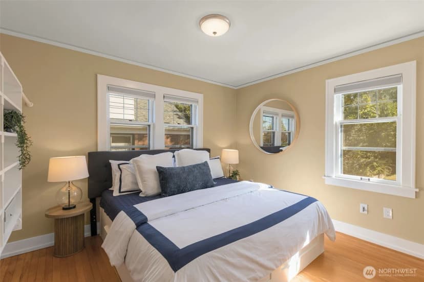Property photo for 2106 49th Avenue Sw, Seattle photo 18