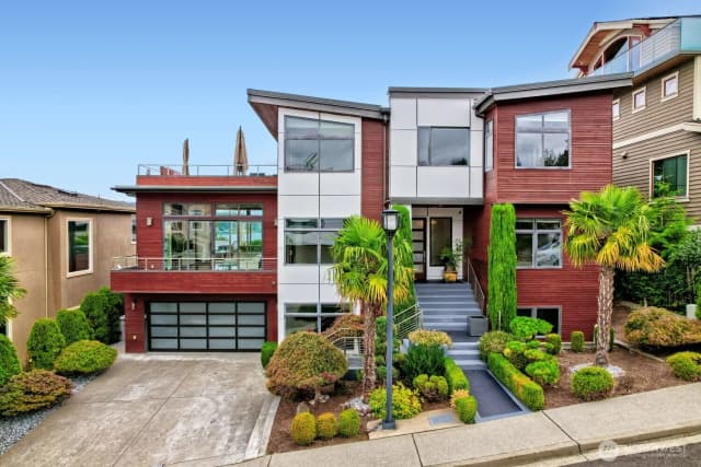Property photo for 1018 N 37th Street, Renton