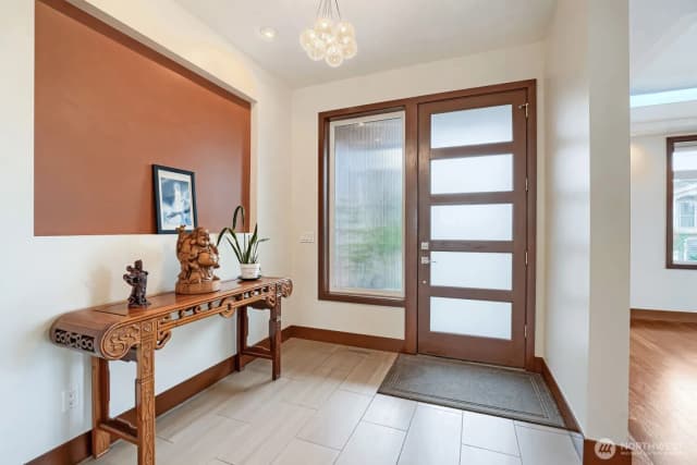 Property photo for 1018 N 37th Street, Renton photo 3