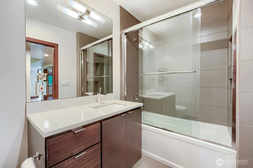 Property photo for 1018 N 37th Street, Renton photo 31