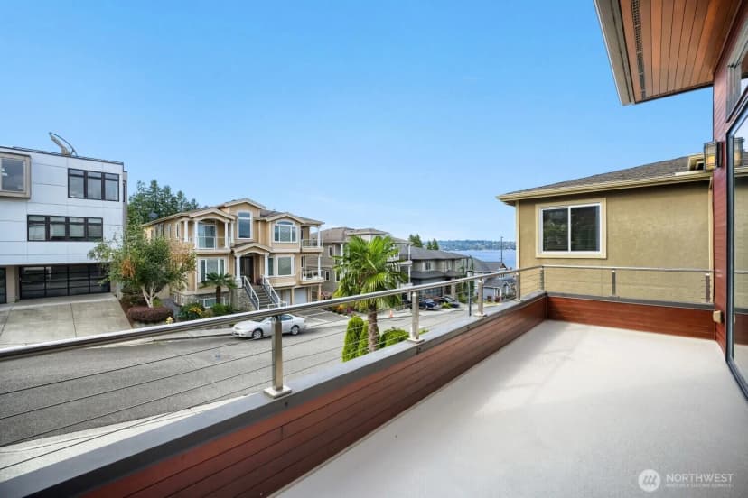 Property photo for 1018 N 37th Street, Renton photo 6