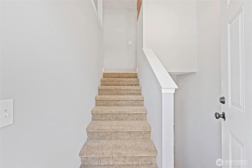 Property photo for 25513 33rd Avenue E, Spanaway photo 4