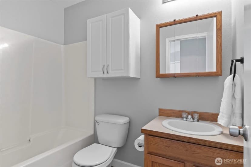 Property photo for 25513 33rd Avenue E, Spanaway photo 18
