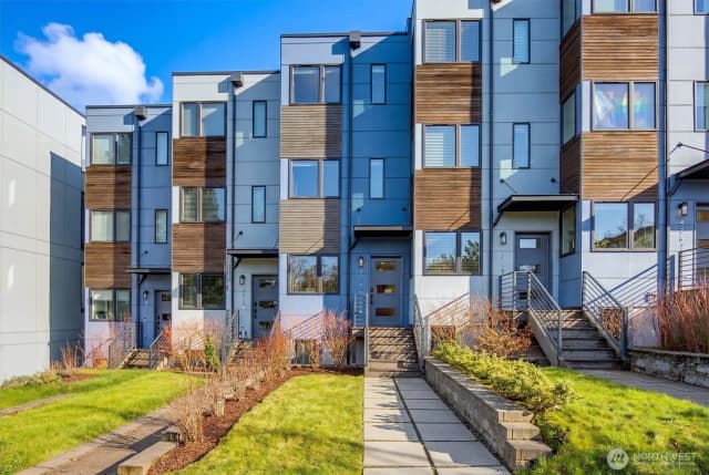 Property photo for 4274 Ne 50th Street, Seattle