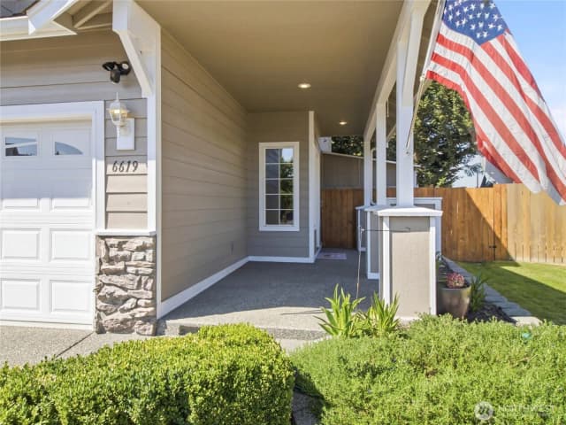 Property photo for 6619 133rd Street E, Puyallup photo 3
