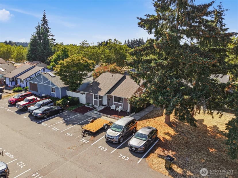 Property photo for 705 Lucerne Lane Se, Olympia photo 28