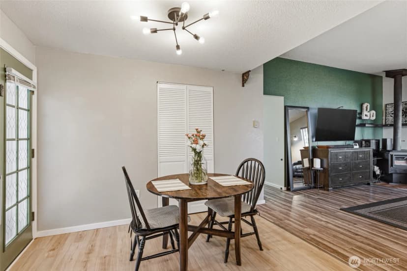 Property photo for 705 Lucerne Lane Se, Olympia photo 13
