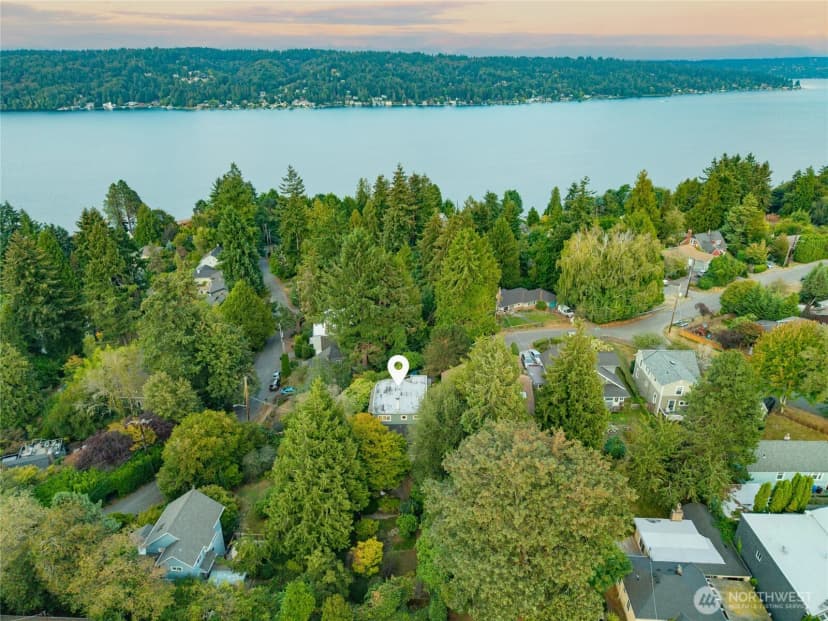 Property photo for 12015 Exeter Avenue Ne, Seattle photo 39