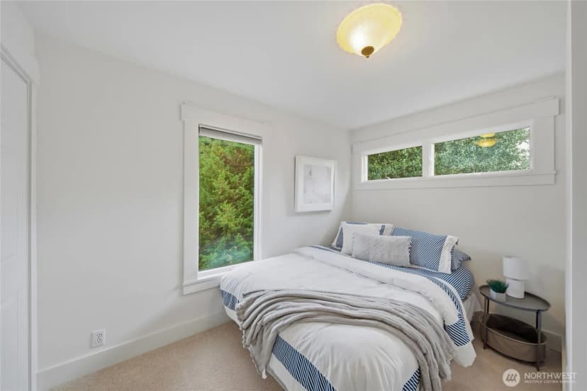 Property photo for 12015 Exeter Avenue Ne, Seattle photo 20