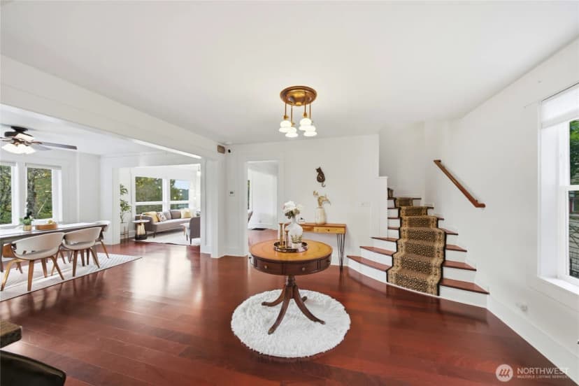 Property photo for 12015 Exeter Avenue Ne, Seattle photo 16