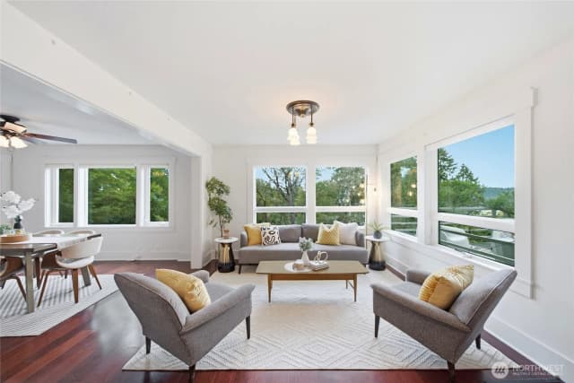 Property photo for 12015 Exeter Avenue Ne, Seattle photo 5
