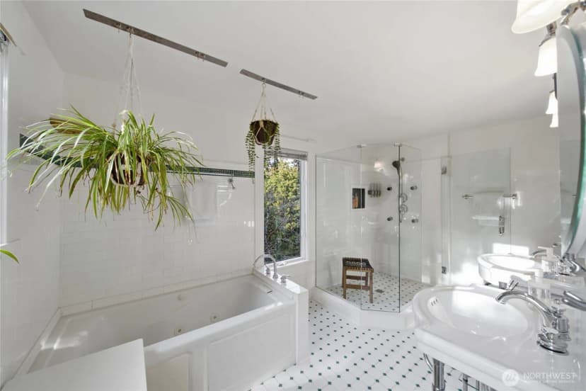Property photo for 12015 Exeter Avenue Ne, Seattle photo 25
