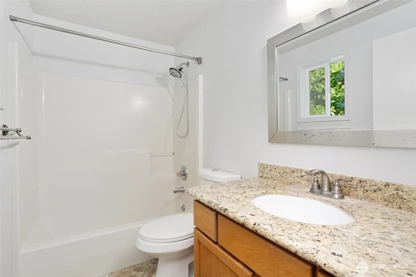 Property photo for 9915 Marine Drive, Tulalip photo 18