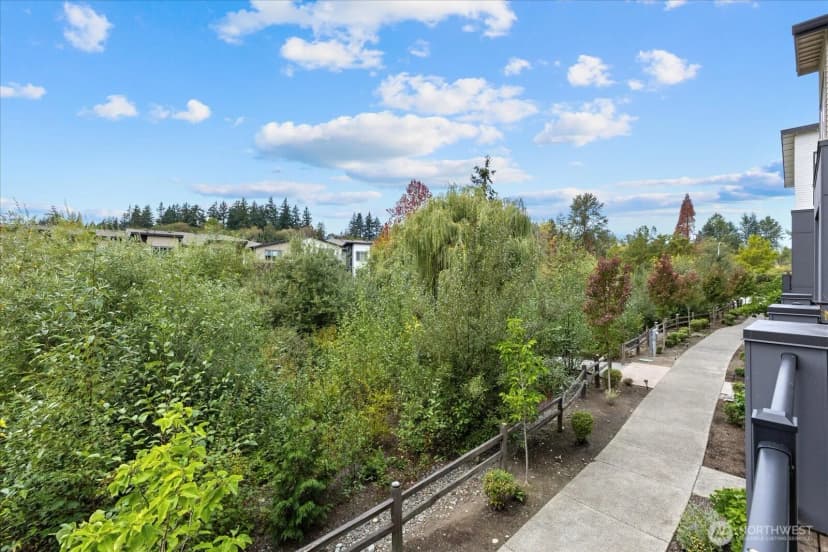 Property photo for 23712 8th Drive Se #c, Bothell photo 27