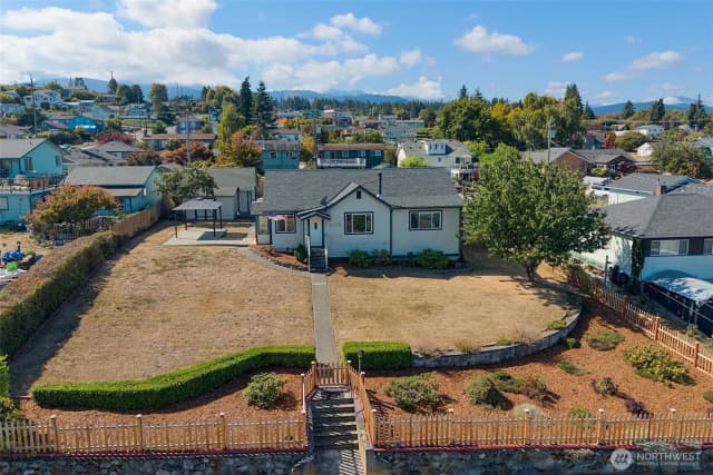 Property photo for 1026 E Sixth Street, Port Angeles