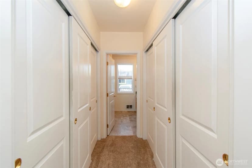 Property photo for 1026 E Sixth Street, Port Angeles photo 20