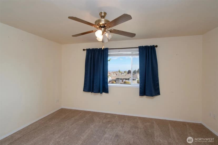 Property photo for 1026 E Sixth Street, Port Angeles photo 17