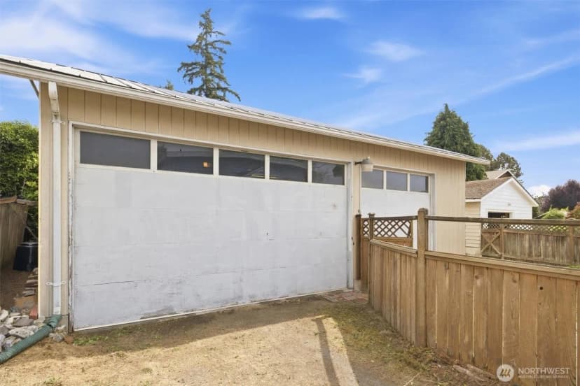 Property photo for 20126 24th Avenue Nw, Shoreline photo 35