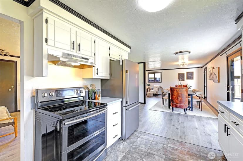 Property photo for 525 N Alcazar Avenue, Arlington photo 10