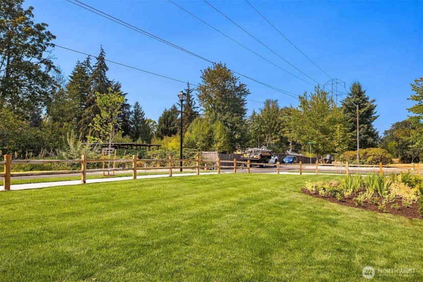 Property photo for 9331 126th Avenue Ne, Kirkland photo 35