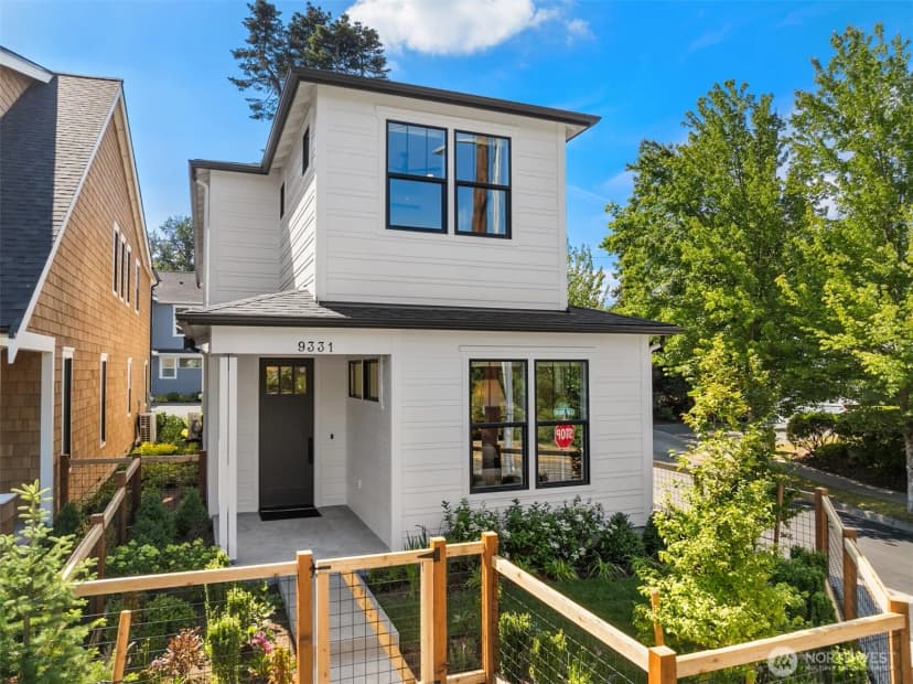 Property photo for 9331 126th Avenue Ne, Kirkland