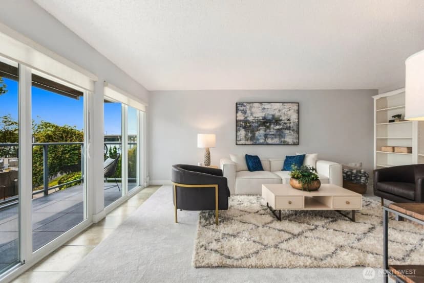 Property photo for 2501 Canterbury Ln E #216, Seattle photo 10