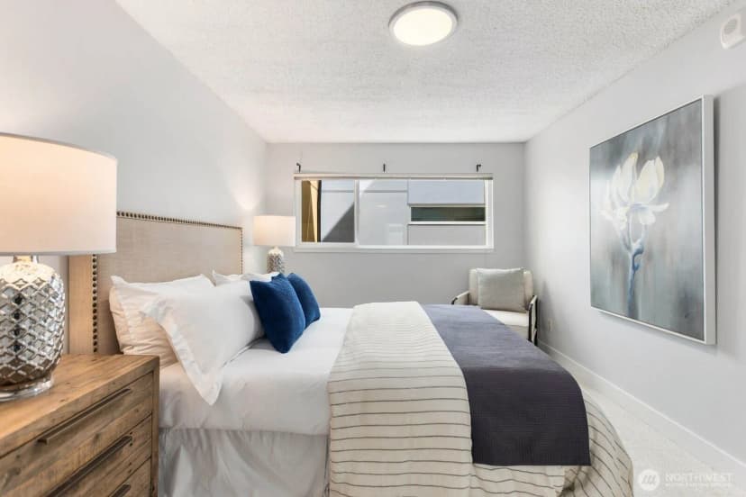 Property photo for 2501 Canterbury Ln E #216, Seattle photo 27
