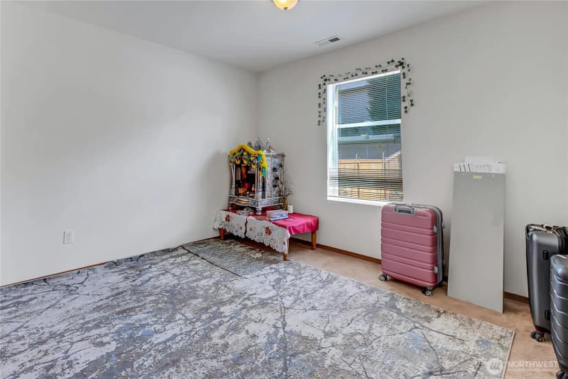 Property photo for 29704 217th Place Se, Kent photo 10