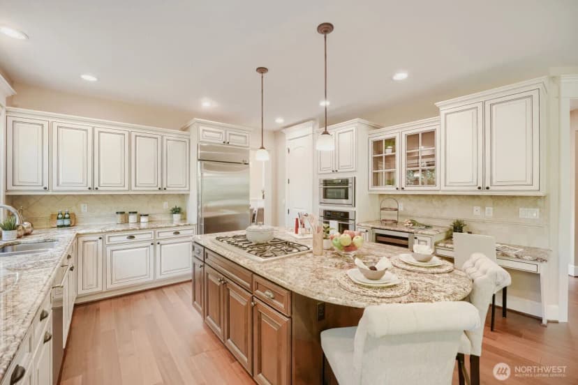 Property photo for 13042 Ne 8th Street, Bellevue photo 16