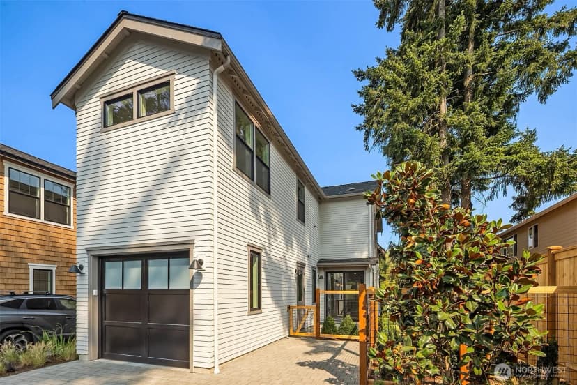 Property photo for 9323 126th Avenue Ne, Kirkland photo 36