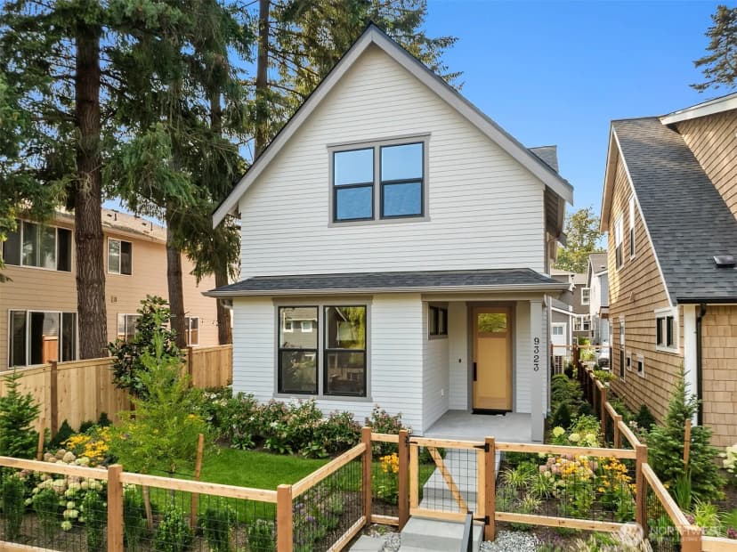 Property photo for 9323 126th Avenue Ne, Kirkland photo 39