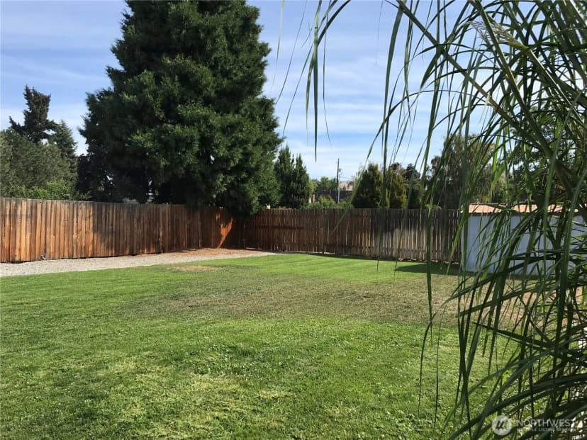 Property photo for 1033 Tyler, Wenatchee photo 14