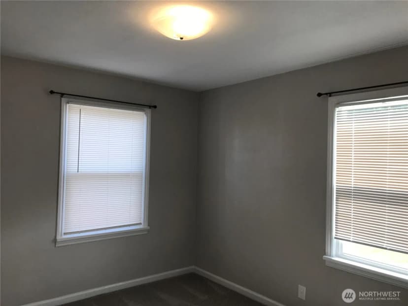 Property photo for 1033 Tyler, Wenatchee photo 16