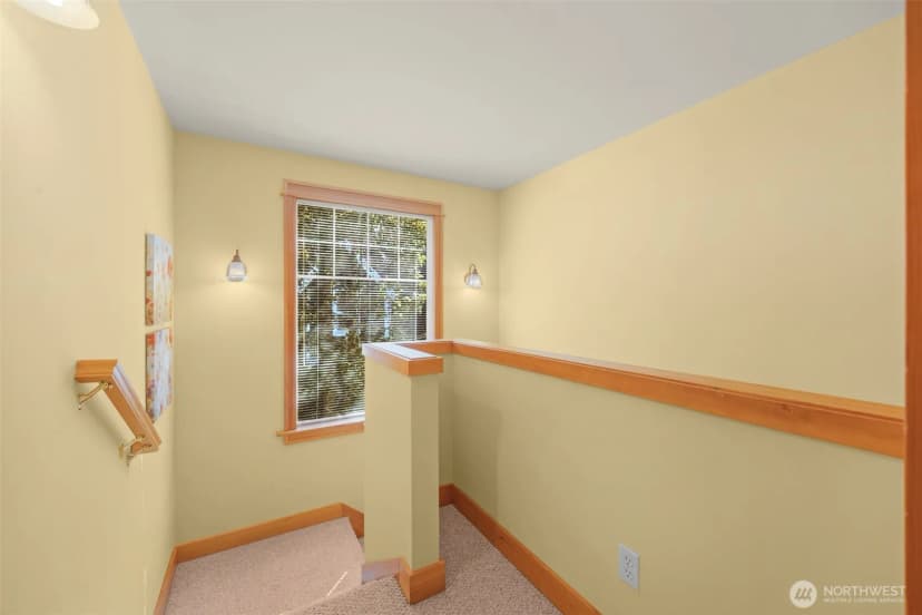 Property photo for 15741 Dayton Avenue N ##11, Shoreline photo 19