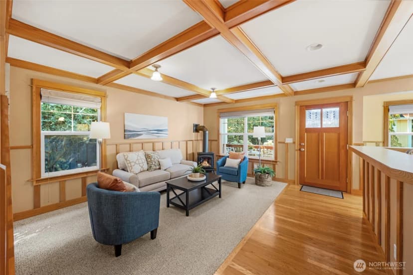 Property photo for 15741 Dayton Avenue N ##11, Shoreline photo 5