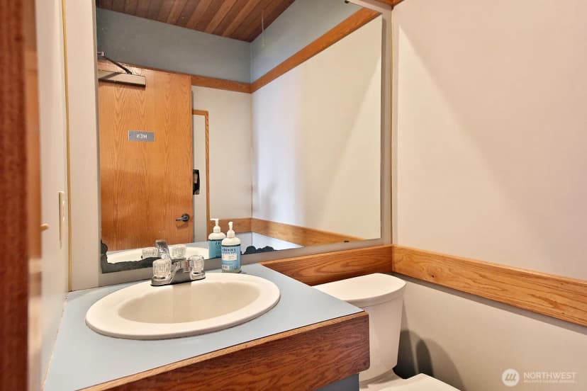 Property photo for 222 Anthes Avenue, Langley photo 31