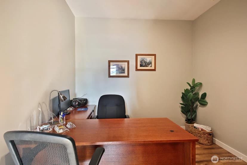 Property photo for 222 Anthes Avenue, Langley photo 9