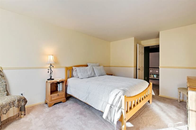Property photo for 23414 130th Avenue Se, Kent photo 17