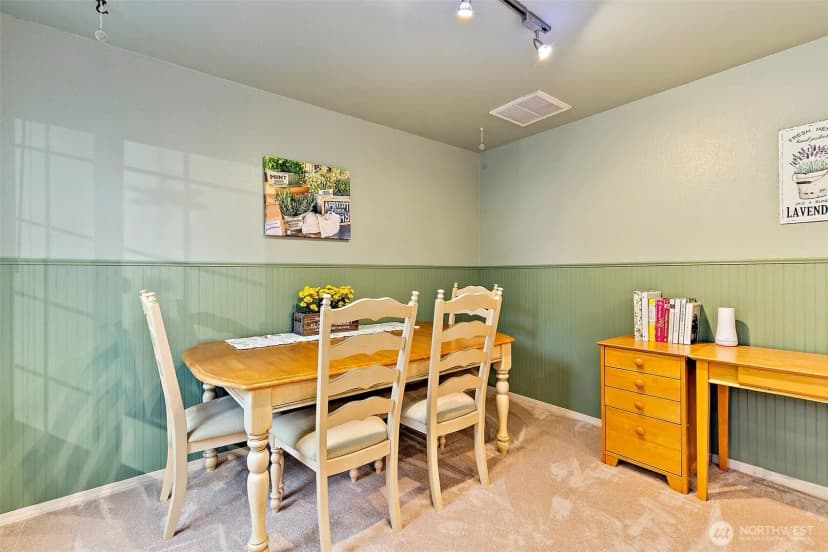 Property photo for 23414 130th Avenue Se, Kent photo 12
