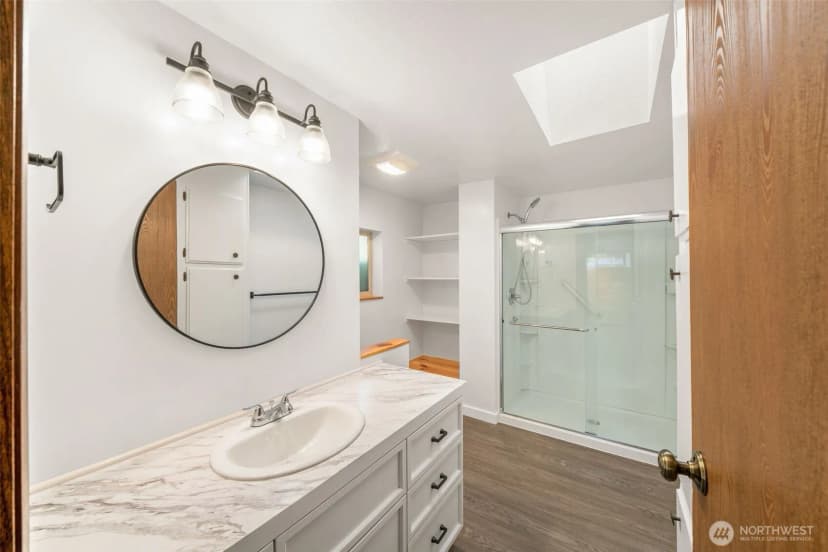 Property photo for 706 Dennis Street Se #11, Tumwater photo 22