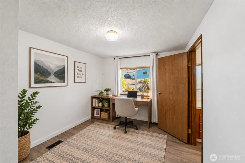 Property photo for 706 Dennis Street Se #11, Tumwater photo 16