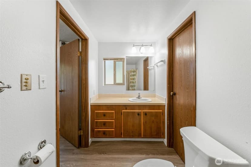 Property photo for 706 Dennis Street Se #11, Tumwater photo 14
