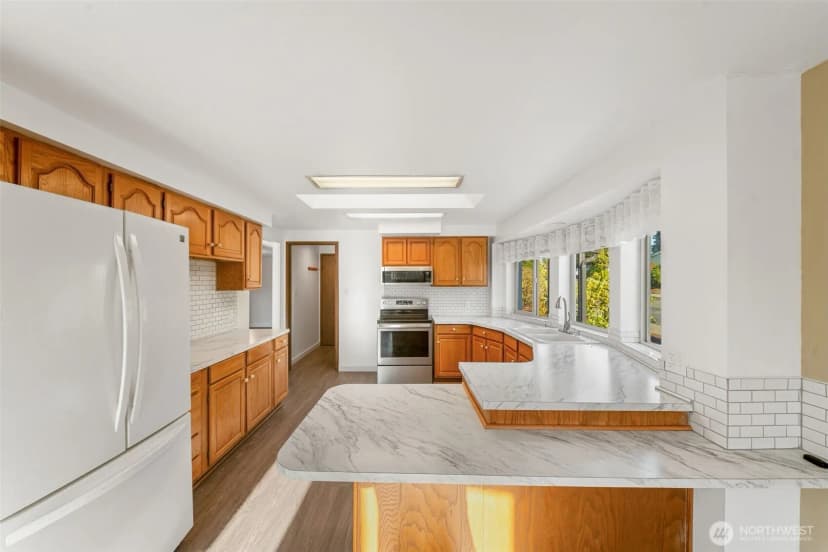 Property photo for 706 Dennis Street Se #11, Tumwater photo 11