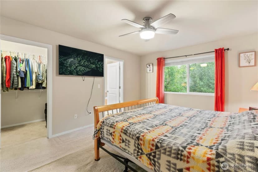 Property photo for 7911 49th Street Ne, Marysville photo 11