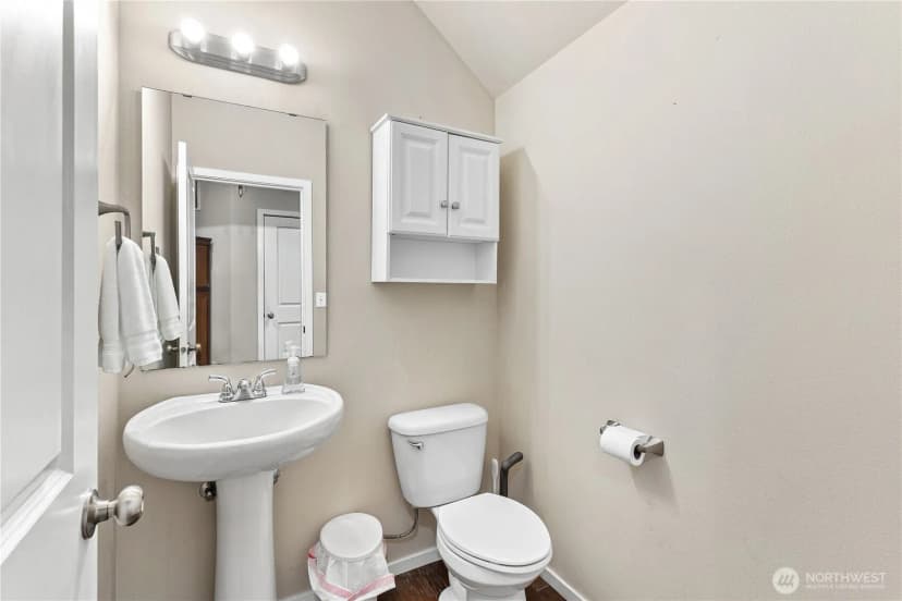 Property photo for 7911 49th Street Ne, Marysville photo 10