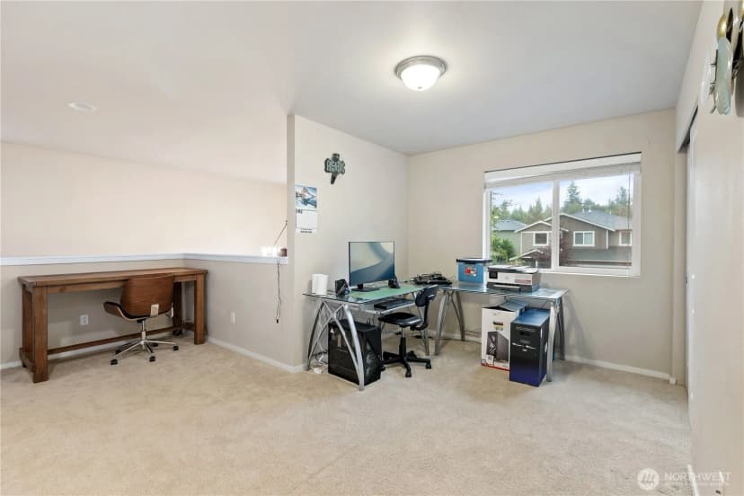 Property photo for 7911 49th Street Ne, Marysville photo 24