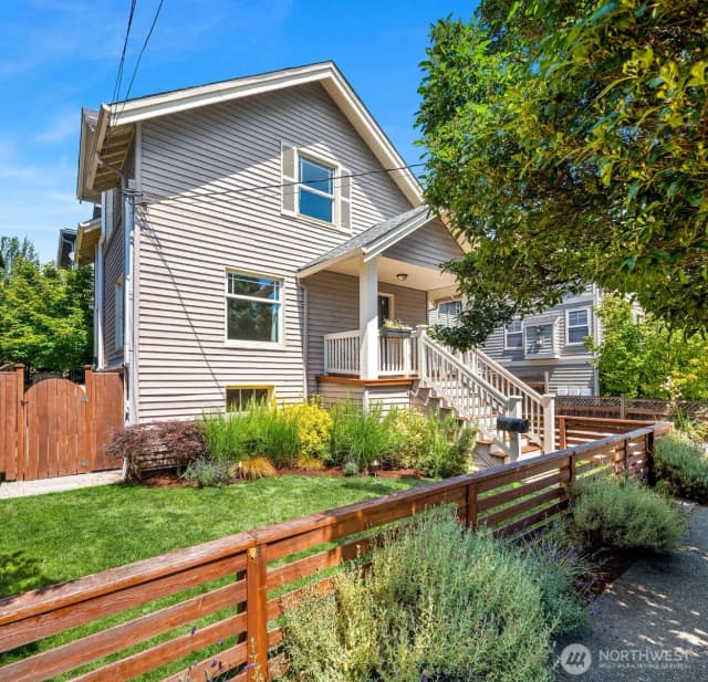 Property photo for 1132 Nw 56th Street, Seattle photo 2